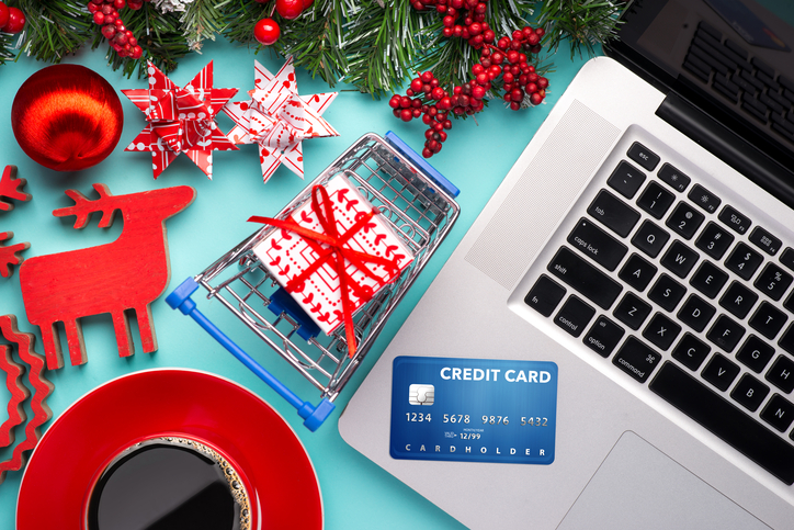 Shopping online with credit card cybersecurity