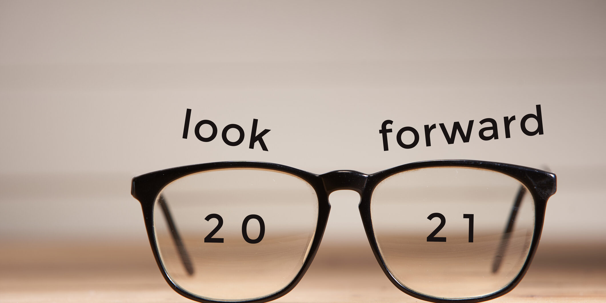 eye glass with numbers 2021, look forward to year 2021